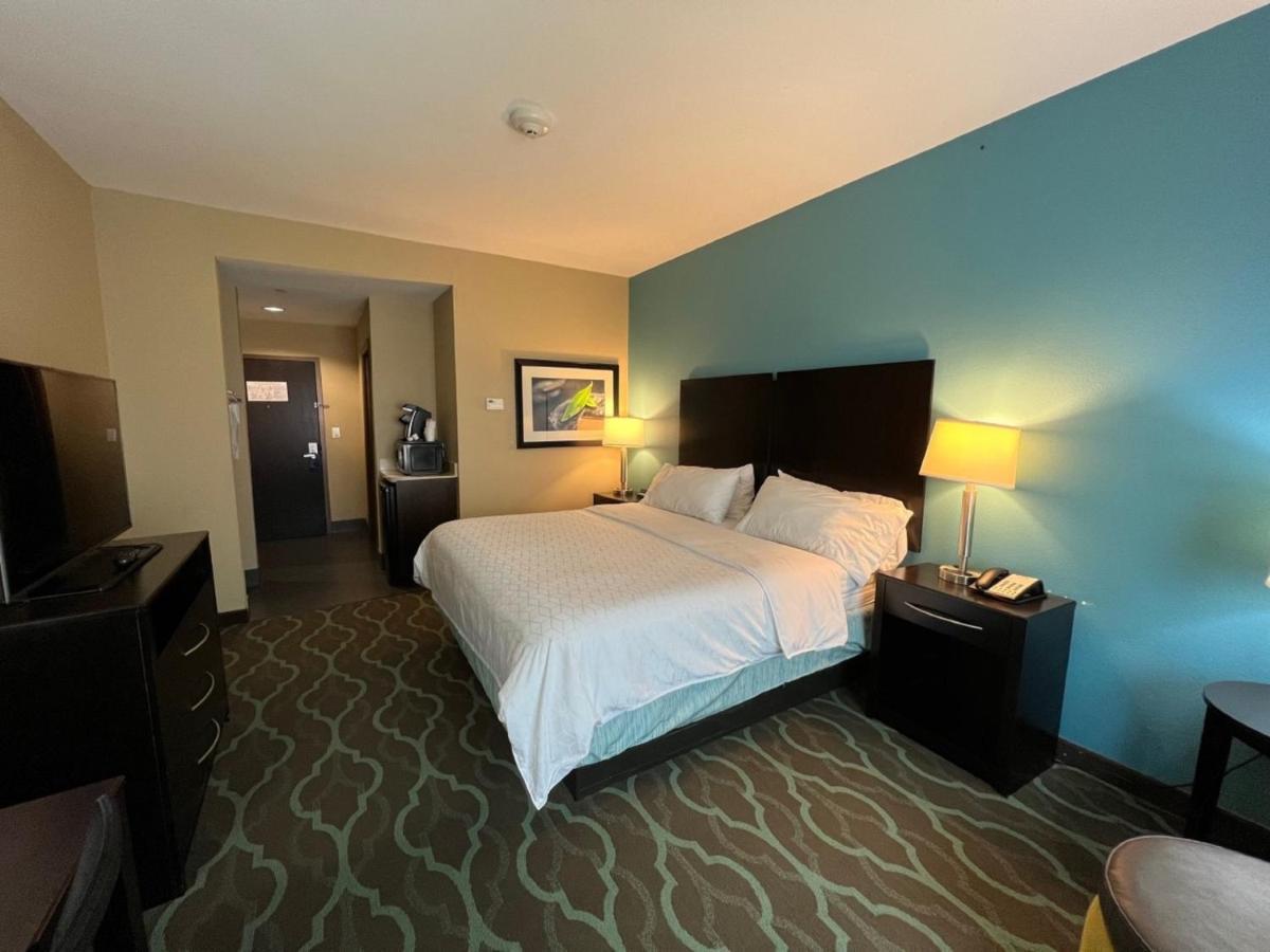 Holiday Inn Express Hotels & Suites Cuero By Ihg Extérieur photo